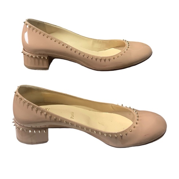 Christian Louboutin Beige Patent Leather Treliliane Spike Pumps Sz